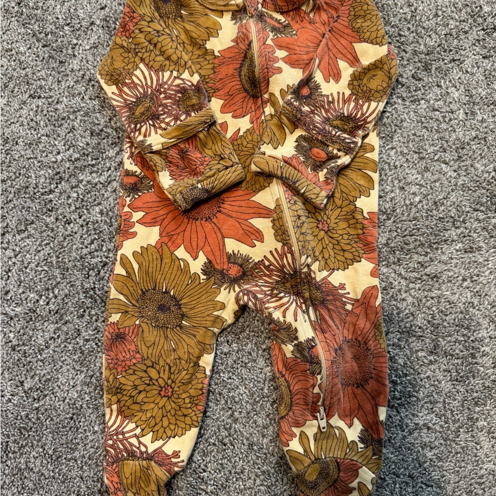 Kate Quinn Floral Footie